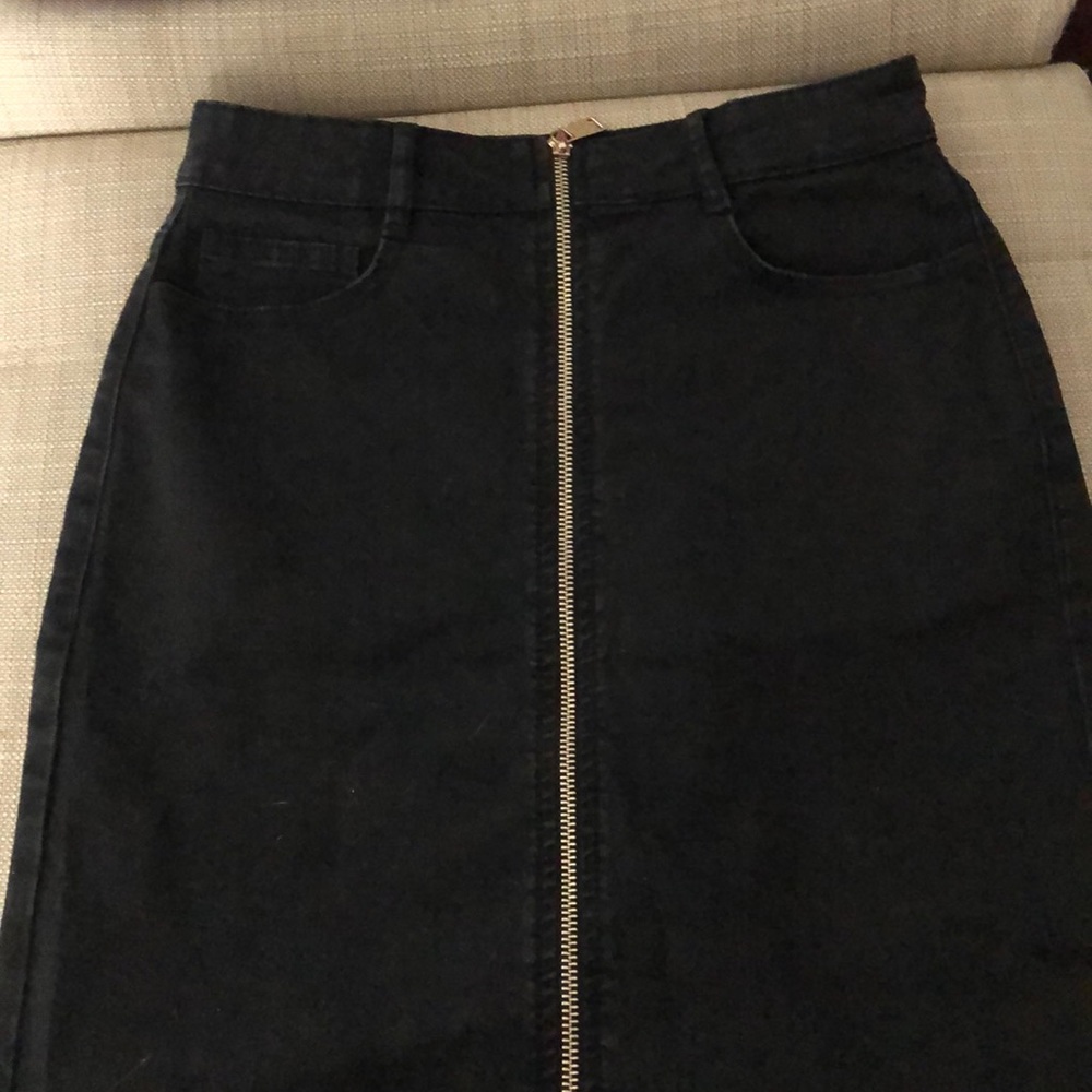 High waisted skirt